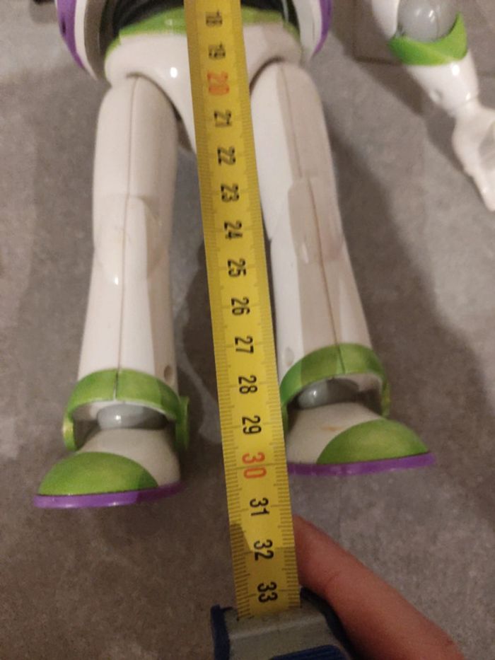 Jouet buzz l'éclair toy story lumineux Mattel 2012 - photo numéro 7