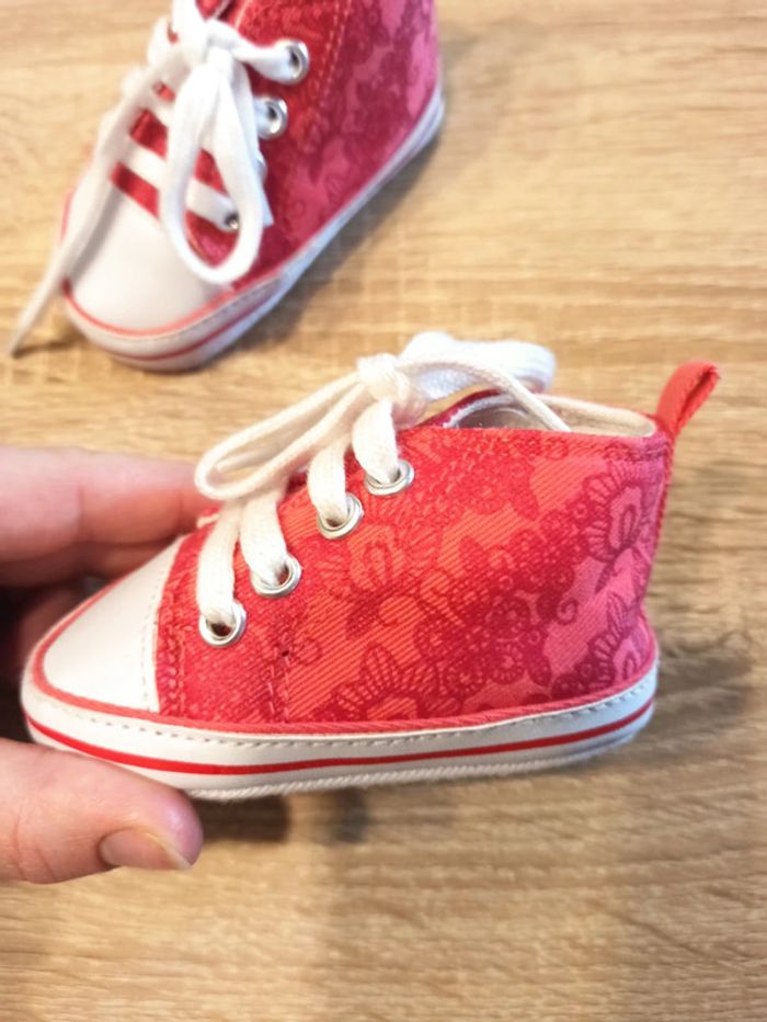 Baskets 6-12 mois - photo numéro 2