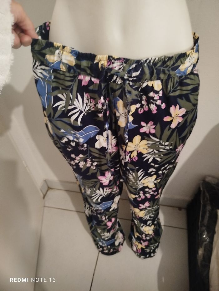 #kytie44femme. Pantacourt fluide taille 44/46 - photo numéro 5