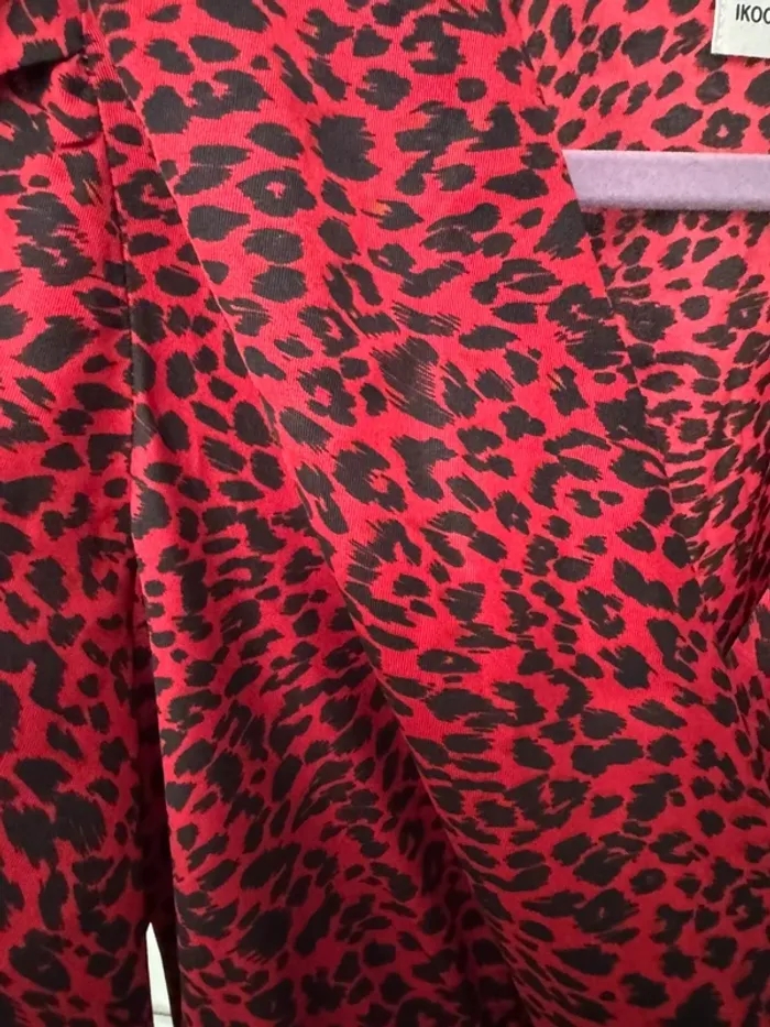 Robe rouge léopard - photo numéro 2