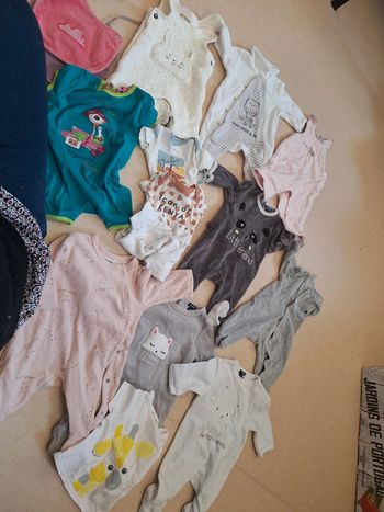 Lot de 15 vêtements 1mois
