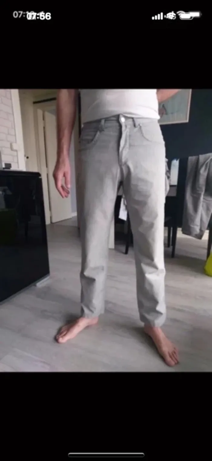 Pantalon Hugo Boss taille 40 - photo numéro 8