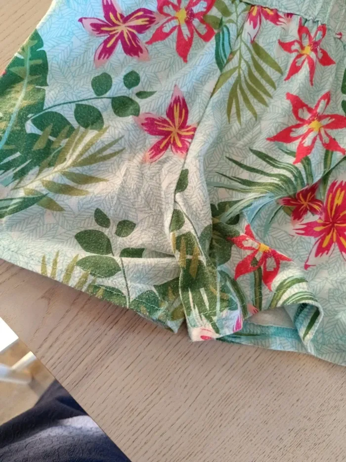 Combinaison short 6 ans - photo numéro 3