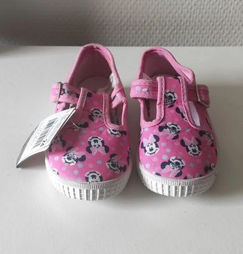 Chaussure Minnie neuf