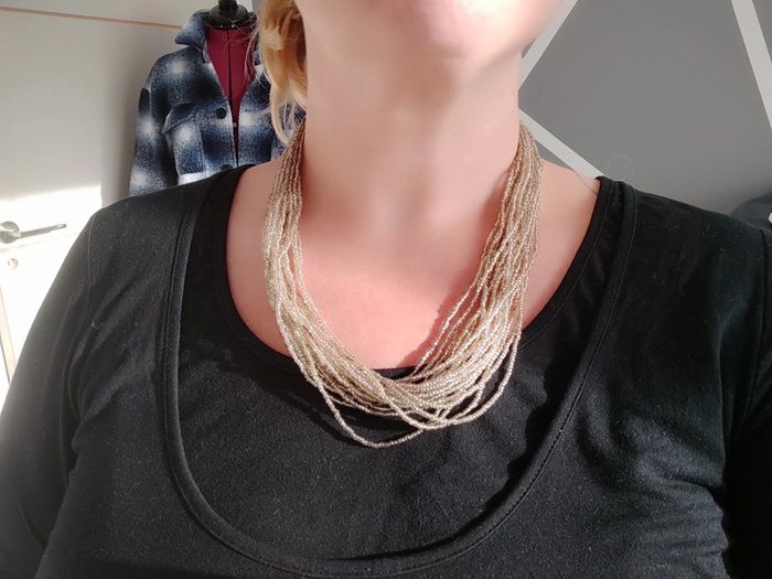 collier perle multirangs tbe