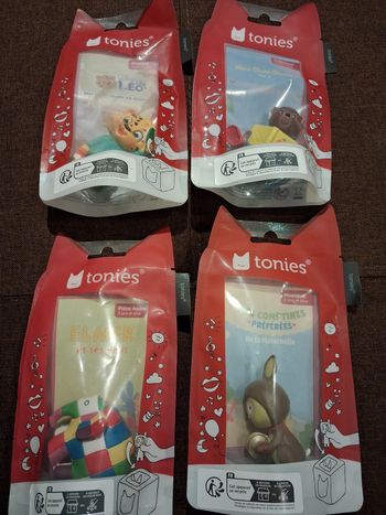 Lot tonies