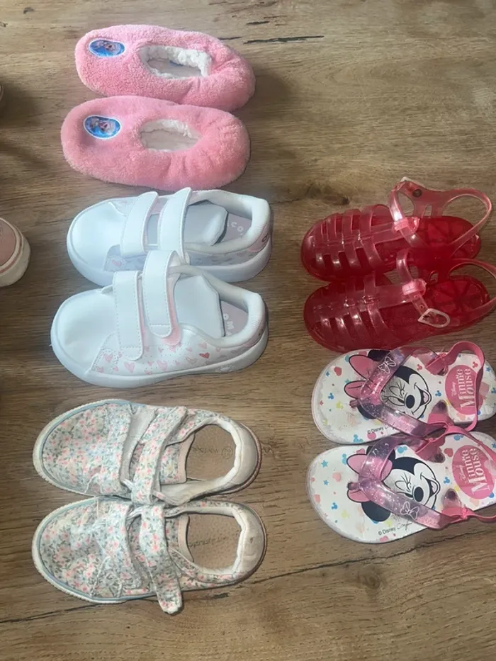 Lot chaussures 25 fille 🍭 - photo numéro 4