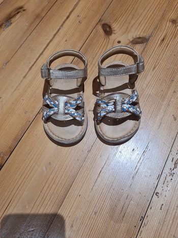 Chaussure 21