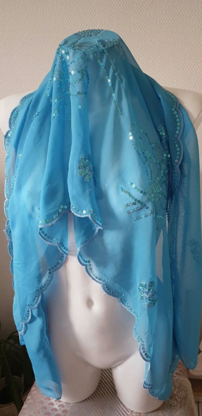 Foulard scintillant - photo numéro 4