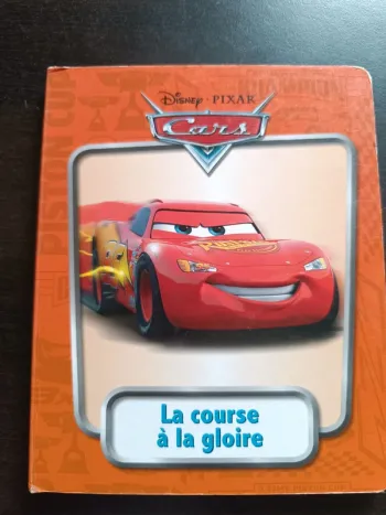 Livre cartonné CARS: LA COURSE À LA GLOIRE