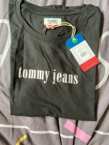 T shirt femme Tommy Hilfiger