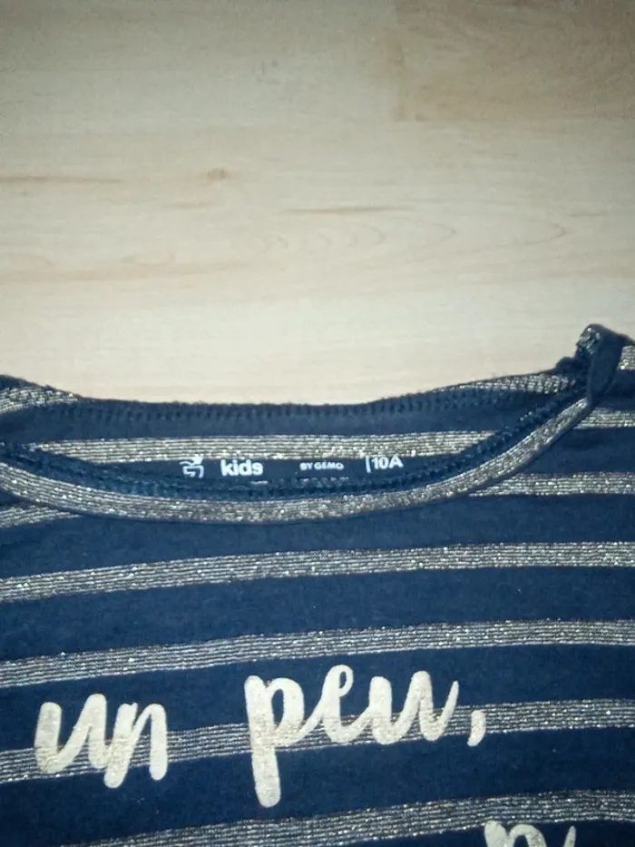 T-shirt manche longue bleu marine avec motif - photo numéro 3