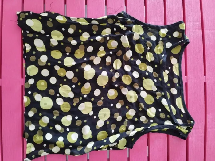 Blouse fluide vintage noire pois kaki - photo numéro 3