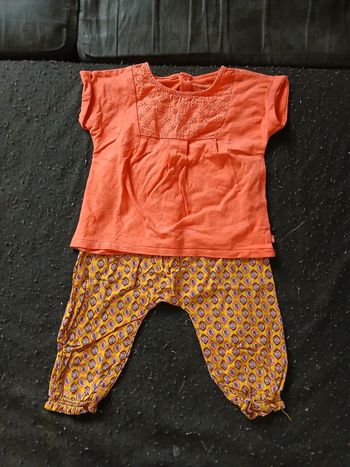 Ensemble été pantalon/t-shirt en 12 mois