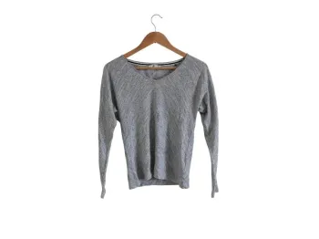C62 pull gris esprit XS