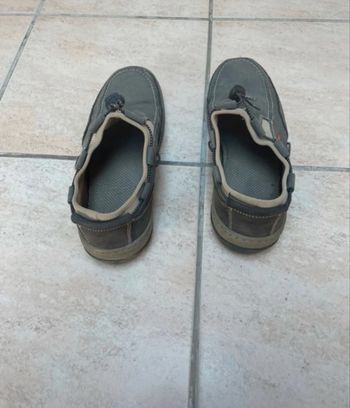 Chaussures grises