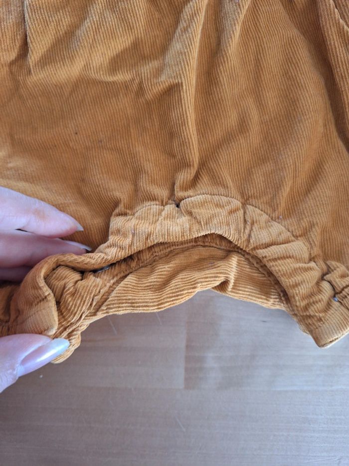 Salopette short pour fille taille 12mois marque Orchestra très bon état - photo numéro 4