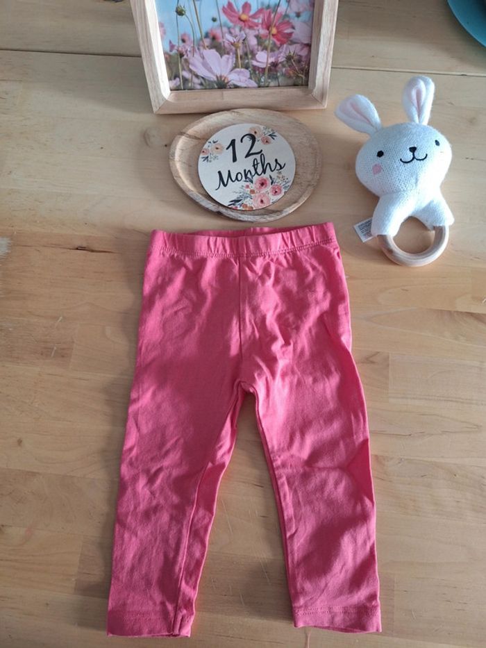 Legging pour fille taille 12mois très bon état