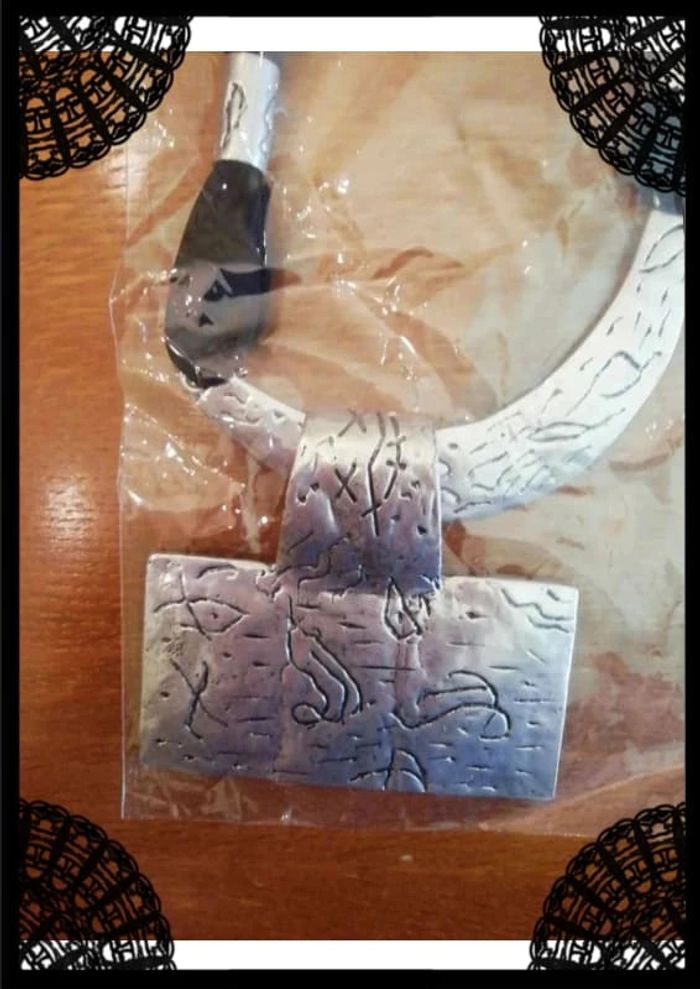 Collier  couleur argent baroque - photo numéro 5