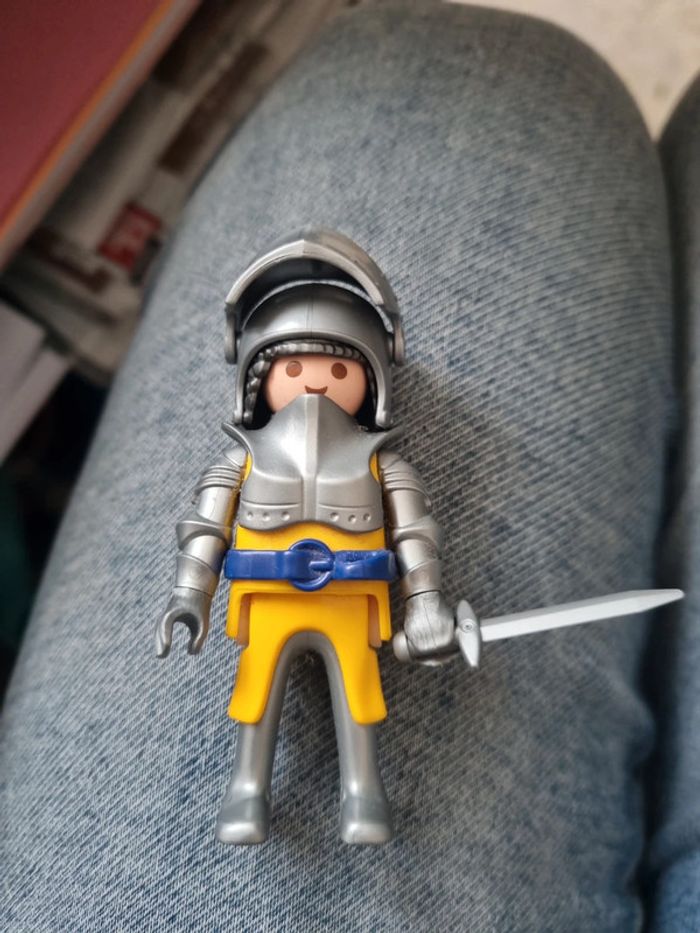 Playmobil chevalier - photo numéro 2