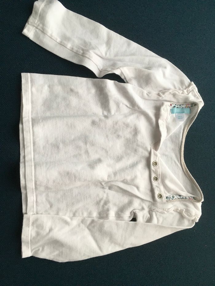 Salopette courte velours rouge + tee shirt blanc - photo numéro 5