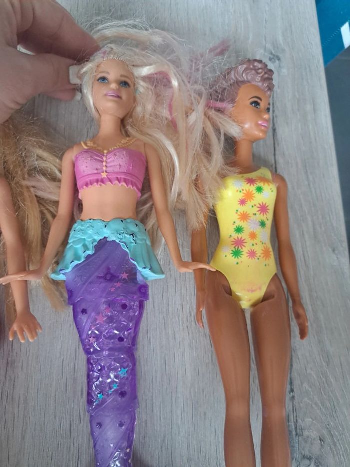 Lot barbies - photo numéro 2