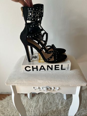 Sandales montantes suédine cleopatre noir perles strass Public Desire Asos T40 TBE 🖤