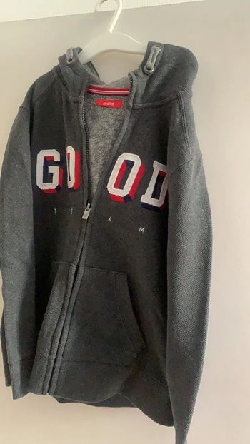 Sweat okaidi 10 ans