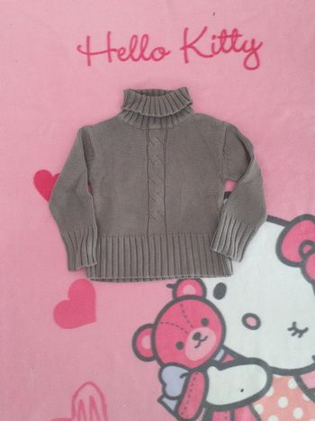 Pull col roulé t.6ans