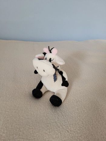 peluche petite vache