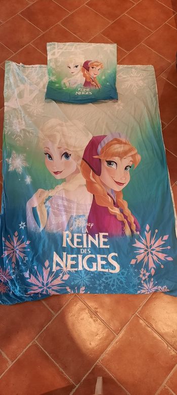 Housse de couette et taie d oreiller