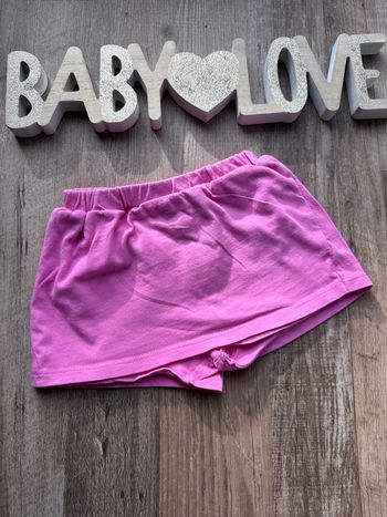 - Jupe short In extenso - 2 ans - Très bon état 