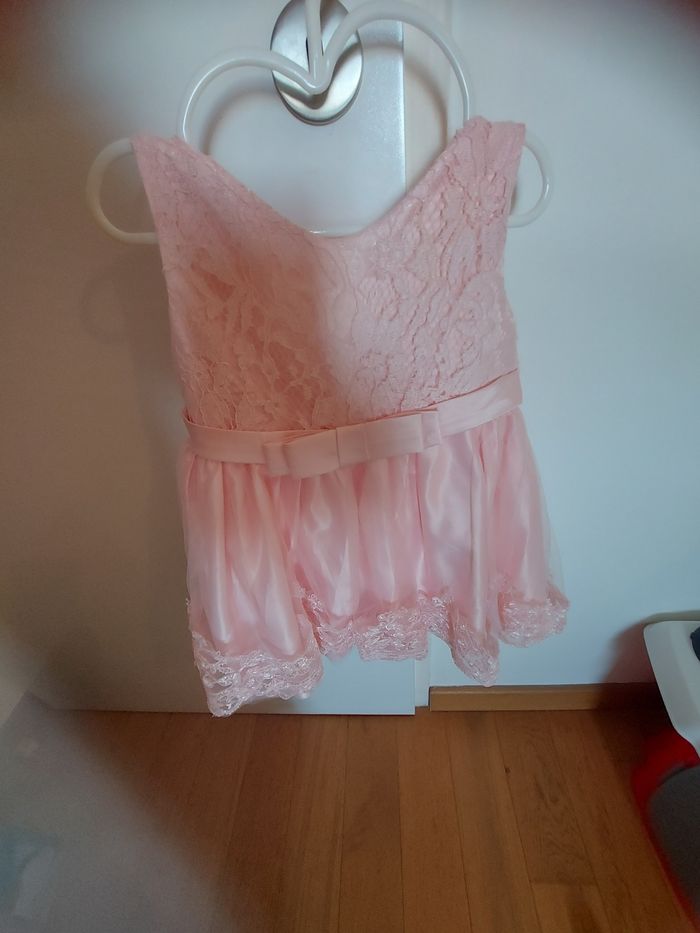 Vend robe fille 1ans rose pale - photo numéro 2
