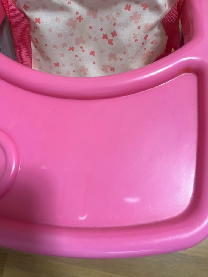 Jouet chaise haute pour poupée