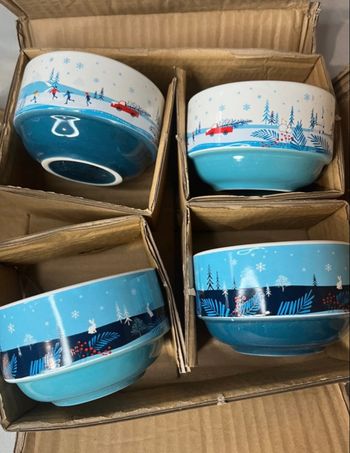 Françoise Saget lot de 4 bols à soupe bleu et blanc motif paysage d'hiver