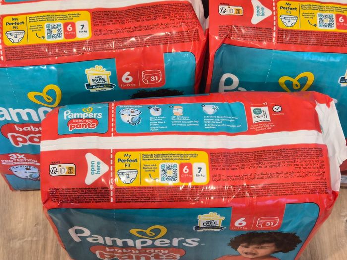 Lot de 3 paquet de couche Pampers baby dry pants taille 6 - photo numéro 3