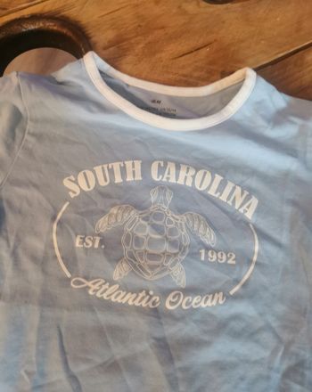 T-shirt.