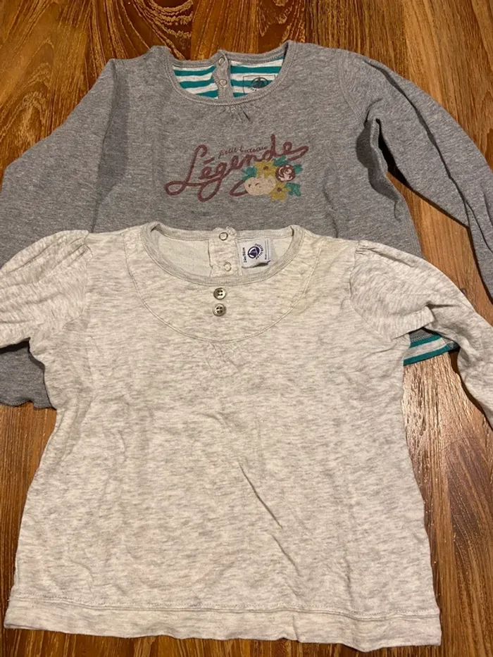 Lot tee-shirts Petit Bateau 24 mois