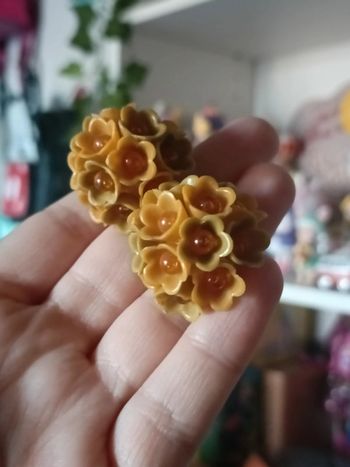 Boucles d'oreilles clips vintage fleurs jaunes