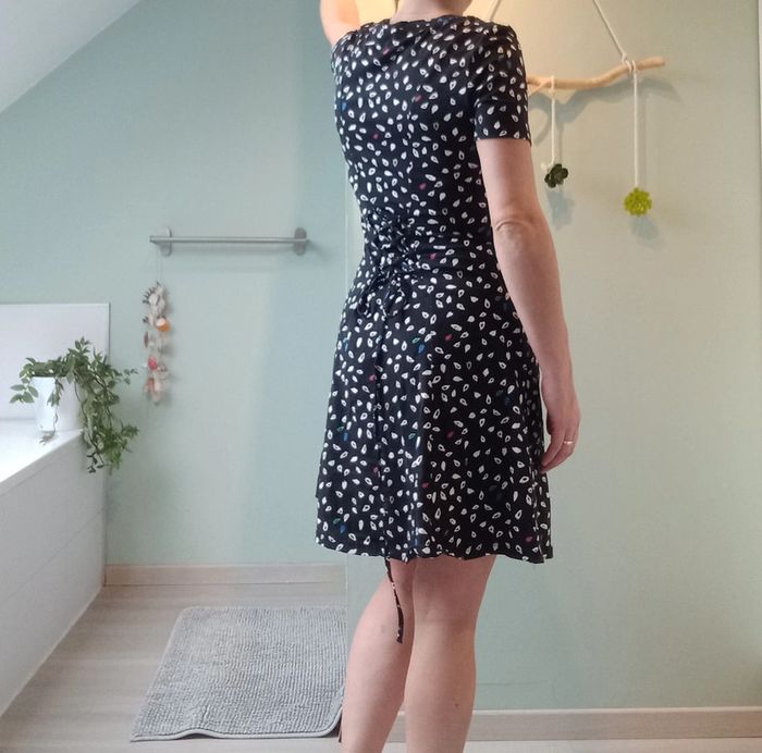 Jolie robe EDC by Esprit talle M - photo numéro 2