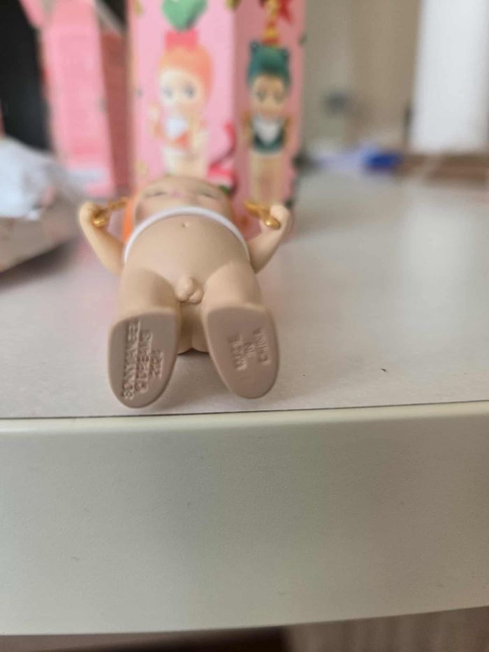 Sonny Angel Le dîner de Noël Authentique. Neuf - photo numéro 2