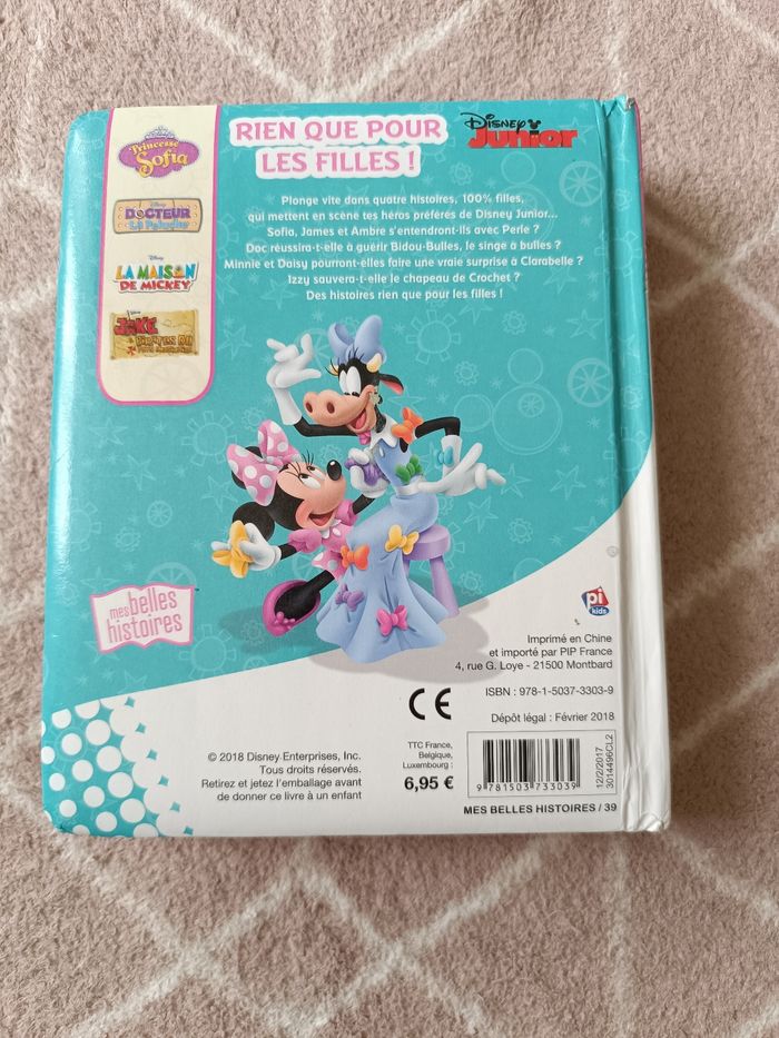 Livre 4 histoires - photo numéro 2