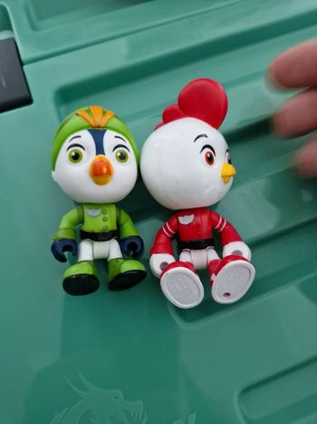 Lot de 2 figurines top wing