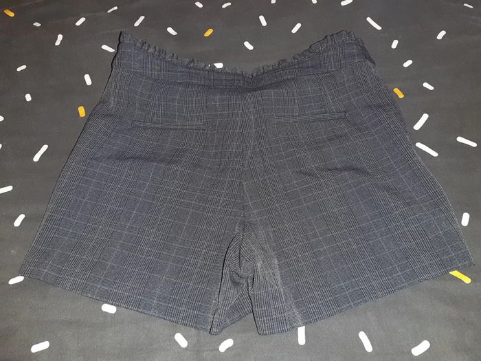 Short a carreaux habillé 40 - photo numéro 3