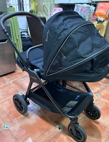 poussette bidirectionnelle