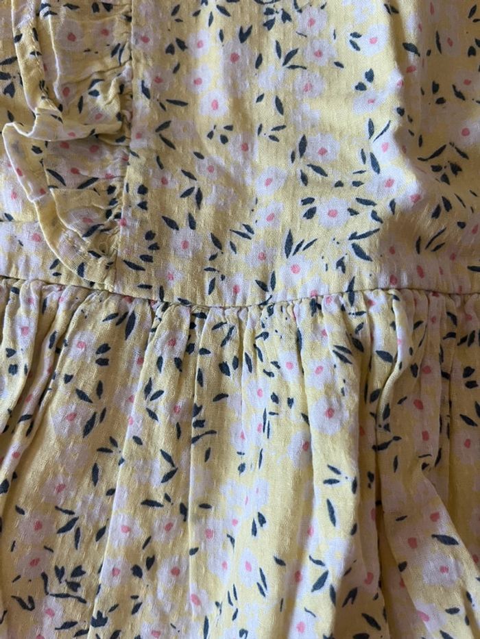 đŒ Robe fille 24 mois â jaune pĂąle Ă fleurs â GEMO - photo numĂ©ro 3