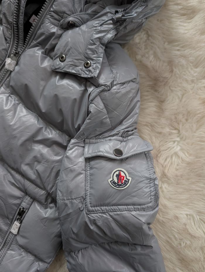 Doudoune Moncler taille L - photo numéro 3