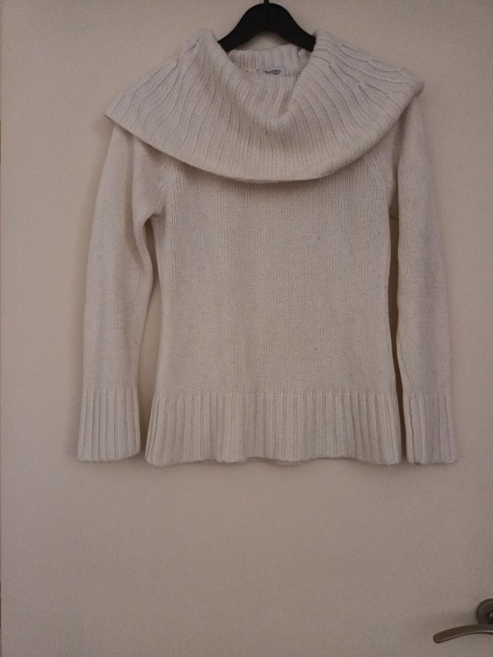 Pull a colle rouler