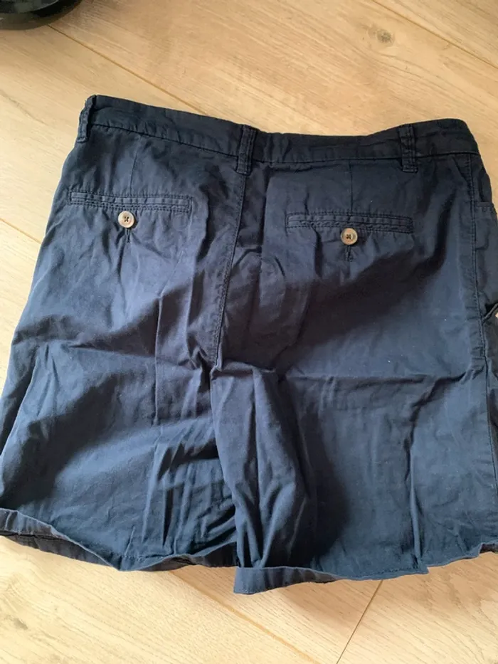 Short taille 36 - photo numéro 2