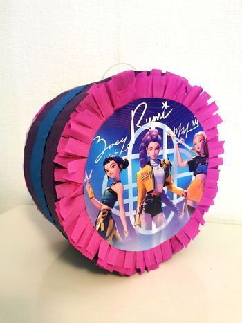 pinata k-pop demon hunters - Anniversaire kpop huntrix 